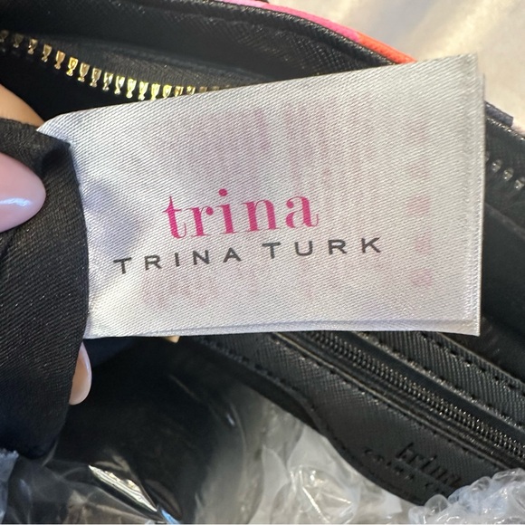 TRINA TURK ALL OVER NARCISSUS TOTE/SHOULDER BAG NWT - Picture 8 of 13
